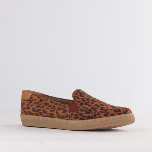 12750 - SLIP-ON SNEAKER WITH REMOVABLE FOOTBED