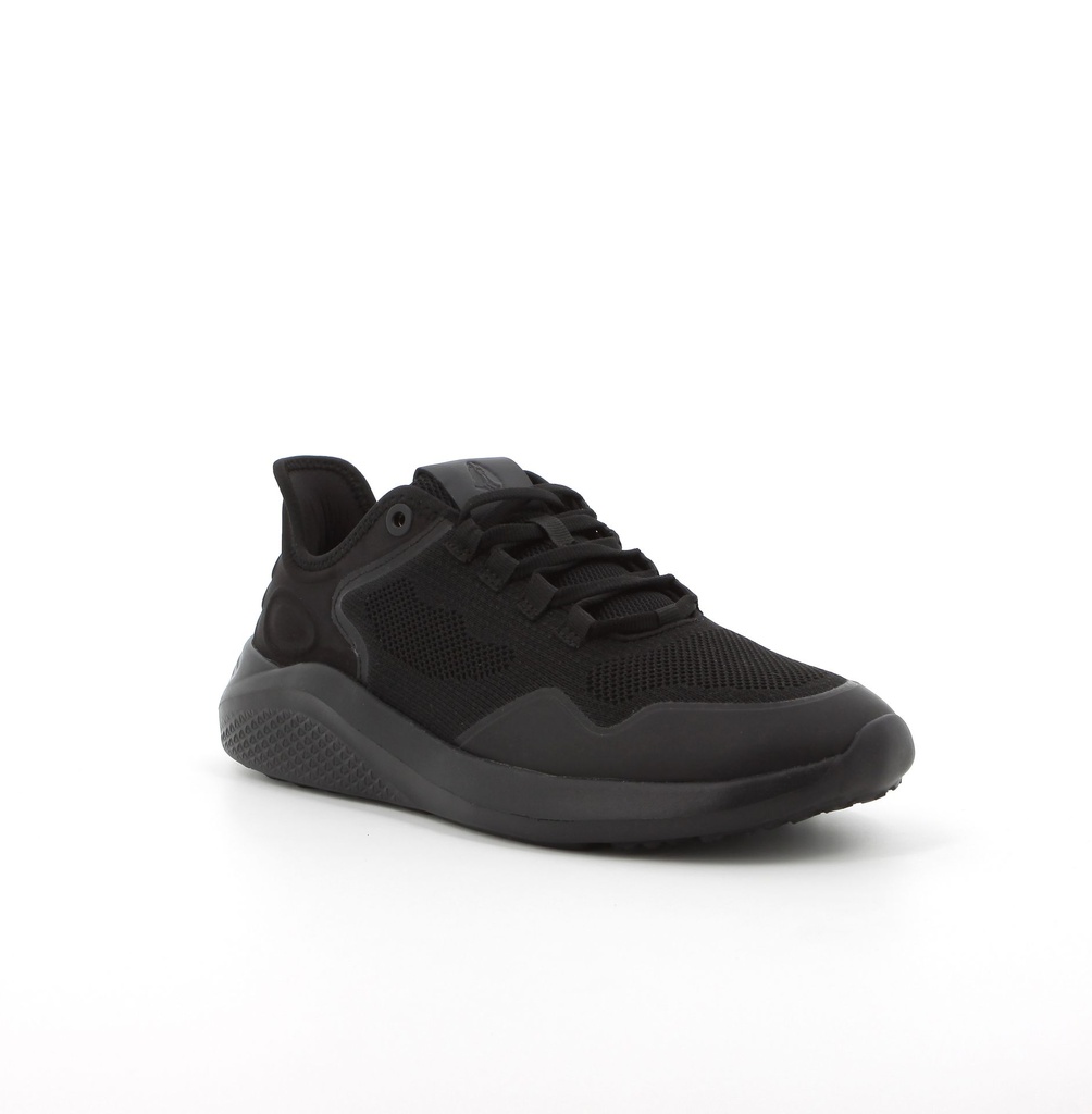 KICKZ-BLACK 02.jpg